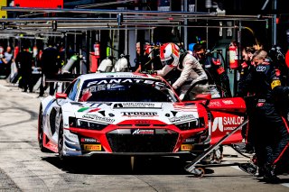 Paid Test Session, Pitlane
