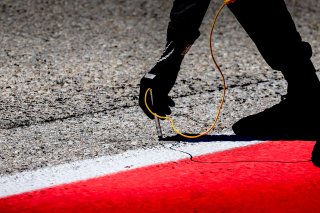Paid Test Session, Pitlane
