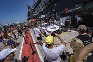 #93 SKY - Tempesta Racing Mercedes-AMG GT3 Eddie Cheever Christopher Froggatt Silver Cup, Pitwalk
