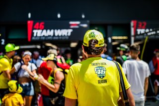 Ambiance, Pit Walk
