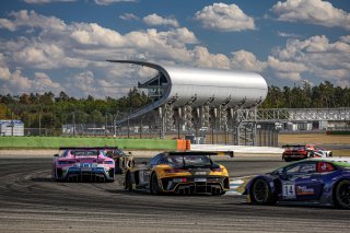 #88 AMG Team AKKODIS ASP Raffaele MARCIELLO Daniel JUNCADELLA Jules GOUNON Mercedes-AMG GT3 Pro, Race
