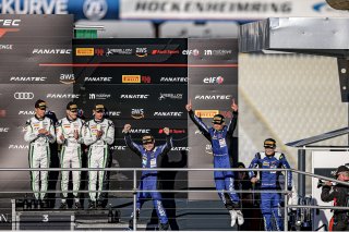 Podium, Race
