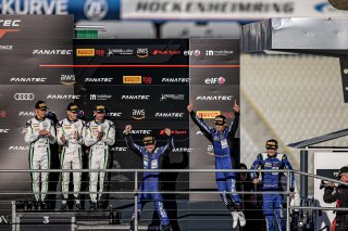 Podium, Race
