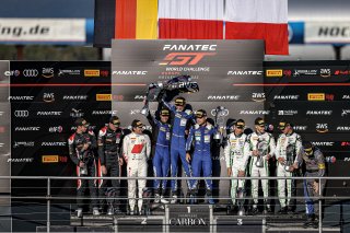 Podium, Race
