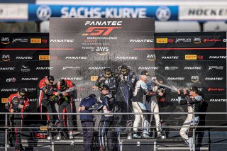Podium, Race
