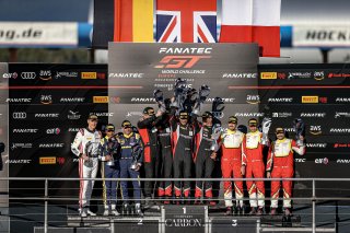 Podium, Race

