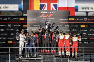 Podium, Race
