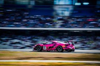 #83 Iron Dames Rahel FREY Sarah BOVY Michelle GATTING Ferrari 488 GT3 Gold Cup, FGTWC, Race
