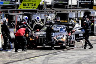 Pitlane, Race
