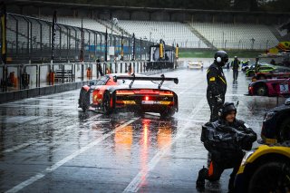 Free Practice, Pitlane
