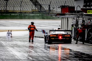 Free Practice, Pitlane
