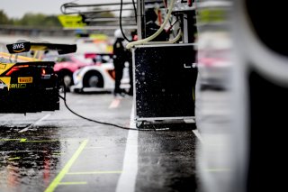 Free Practice, Pitlane
