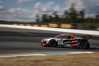 #32 Team WRT Dries VANTHOOR Kelvin VAN DER LINDE Charles WEERTS Audi R8 LMS evo II GT3 Pro, Paid Test Session
