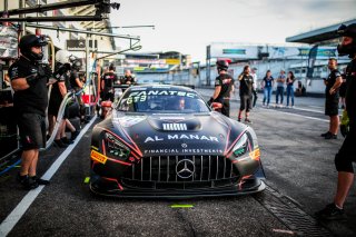 #777 Al Manar Racing by HRT Al Faisal AL ZUBAIR Axcil JEFFERIES Fabian SCHILLER Mercedes-AMG GT3 Silver Cup, FGTWC, Pit Stop Practice
