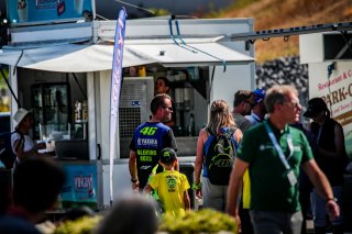 Ambiance, Paddock, Pitwalk
