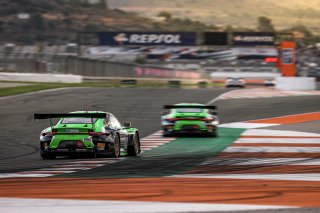 #54 Dinamic Motorsport - Adrien De Leener - Christian Engelhart - Porsche 911 GT3-R (991.II) - Pro, Qualifying 1

