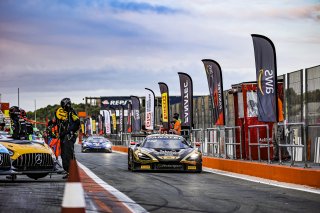 #112 JP Motorsport - Vincent Abril - Denis Lind - McLaren 720 S GT3 - Pro, Pitlane, Qualifying 1
