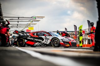 #32 Team WRT - Charles Weerts - Dries Vanthoor - Audi R8 LMS evo II GT3 - Pro, FGTWC, Qualifying 1
