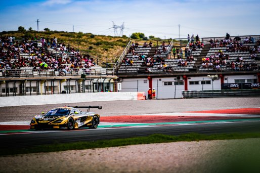 #111 JP Motorsport - Patryk Krupinski - Christian Klien - McLaren 720 S GT3 - Pro-Am Cup, FGTWC, Race 1
 | SRO / TWENTY-ONE CREATION - Jules Benichou