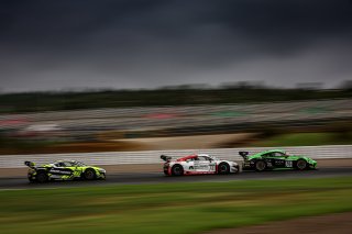 #56 Dinamic Motorsport - Giorgio Roda - Klaus Bachler - Porsche 911 GT3-R (991.II) - Pro, Race 2
