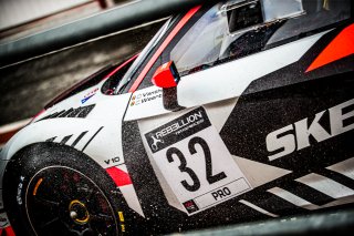 #32 Team WRT - Charles Weerts - Dries Vanthoor - Audi R8 LMS evo II GT3 - Pro, FGTWC, Grid Walk, Race 2
