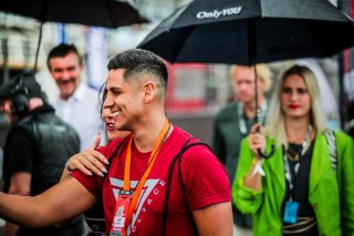 Grid Walk, Race 2
