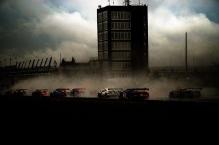 Grid Walk, Race 2, Start
