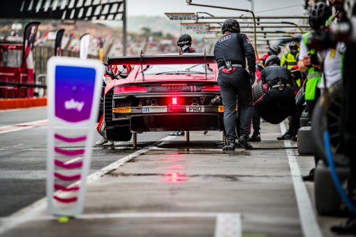 #11 Tresor by Car Collection - Simon Gachet - Christopher Haase - Audi R8 LMS evo II GT3 - Pro, FGTWC, Pitlane, Race 2
 | SRO / TWENTY-ONE CREATION - Jules Benichou
