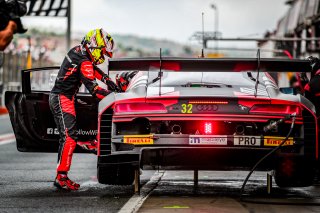 #32 Team WRT - Charles Weerts - Dries Vanthoor - Audi R8 LMS evo II GT3 - Pro, FGTWC, Pitlane, Race 2
