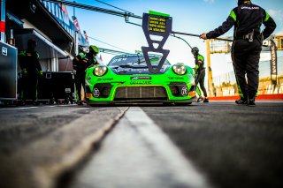 #54 Dinamic Motorsport - Adrien De Leener - Christian Engelhart - Porsche 911 GT3-R (991.II) - Pro, FGTWC, Paid Test Session
