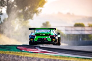 #54 Dinamic Motorsport - Klaus BACHLER - Alessio PICARIELLO - Matteo CAIROLI - Porsche 911 GT3-R (991.II) - Pro, Free Practice
