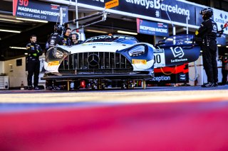 #90 Madpanda Motorsport - Sean WALKINSHAW - TBC - Ezequiel PEREZ COMPANC - Mercedes-AMG GT3 - Silver Cup, Free Practice, Pitlane
