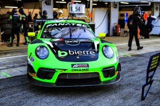 #54 Dinamic Motorsport - Klaus BACHLER - Alessio PICARIELLO - Matteo CAIROLI - Porsche 911 GT3-R (991.II) - Pro, Free Practice, Pitlane
