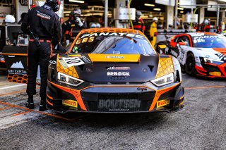 #10 Boutsen Racing - Karim OJJEH - Benjamin LESSENNES - Adam ETEKI - Audi R8 LMS evo II GT3 - Gold Cup, Free Practice, Pitlane
