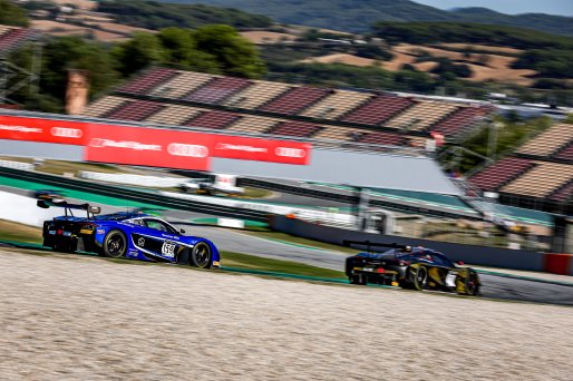 #159 Garage 59 - Manuel MALDONADO - Nicolai KJAERGAARD - Dean MACDONALD - McLaren 720 S GT3 - Silver Cup, Race, Start
 | SRO / Kevin Pecks