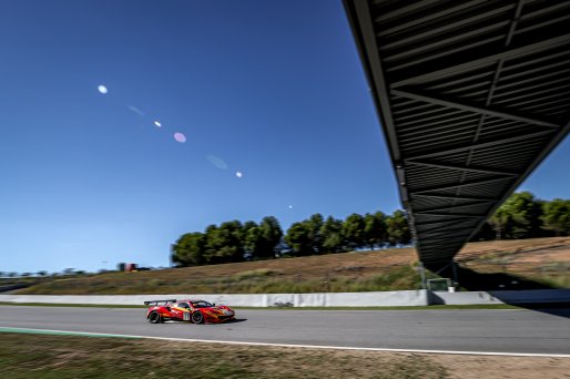 #21 AF Corse - Hugo DELACOUR - Cedric SBIRRAZZUOLI - Alessandro BALZAN - Ferrari 488 GT3 - Gold Cup, Race, Start
 | SRO / Kevin Pecks