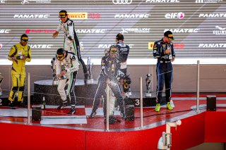Podium, Race
