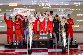 Podium, Race
