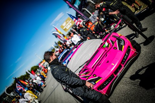 #83 Iron Dames - Rahel FREY - Sarah BOVY - Michelle GATTING - Ferrari 488 GT3 - Gold Cup, FGTWC, Grid Walk, Race
 | SRO / TWENTY-ONE CREATION - Jules Benichou