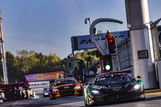 #38 Jota - Rob BELL - Oliver WILKINSON - Marvin KIRCHHOFER - McLaren 720 S GT3 - Pro, Paid Test session 1
