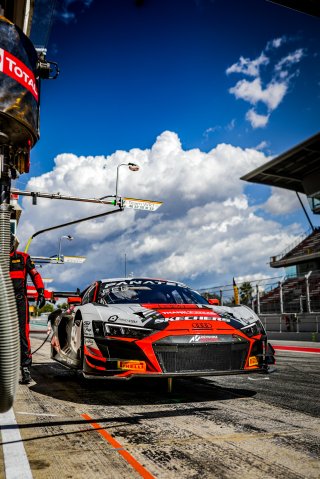 #32 Team WRT - Dries VANTHOOR - Ricardo FELLER - Charles WEERTS - Audi R8 LMS evo II GT3 - Pro, FGTWC, Paid Test Session 2, Pitlane
