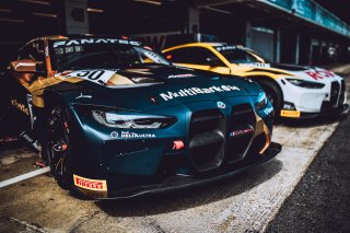 Paddock, Set Up
