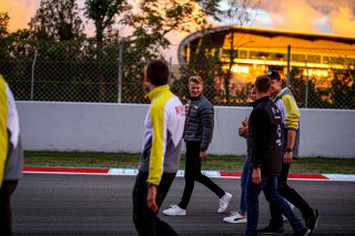 Trackwalk
