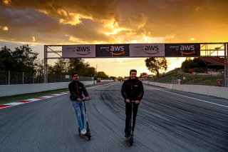 Trackwalk
