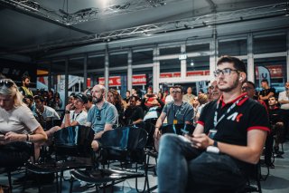 Esports
