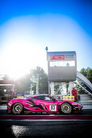 #83 Iron Dames - Rahel FREY - Sarah BOVY - Michelle GATTING - Ferrari 488 GT3 - Gold Cup, FGTWC, Pitlane, Qualifying
