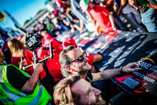 Ambiance, Autograph Session
