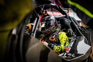 #111 - JP Motorsport - Christian KLIEN - Dean MACDONALD - McLaren 720S GT3 EVO - PRO, FGTWC
