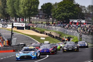 Race 1, Start
