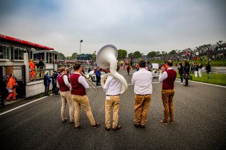 Grid Walk, Race 1
